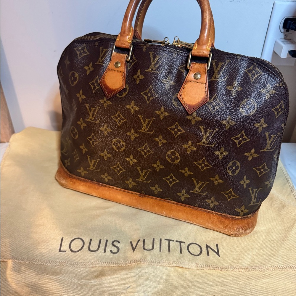Louis Vuitton Brown Monogram Handbag
